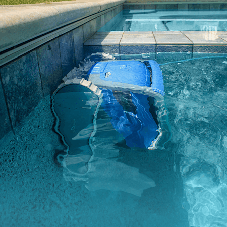 Dolphin Maytronics M550 Robotic Pool Cleaner