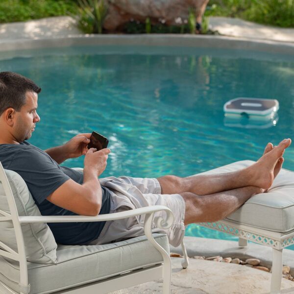 Dolphin Skimmi - Robotic Pool Skimmer (PRE-ORDER ONLY TIL MARCH 26)