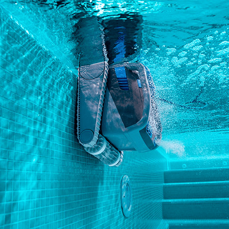 Dolphin Maytronics M700 Robotic Pool Cleaner