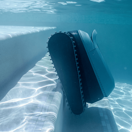 Dolphin EON 100 Cordless Robotic Pool Cleaner