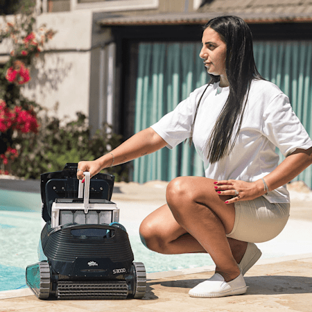 Dolphin S3000 Robotic Pool Cleaner
